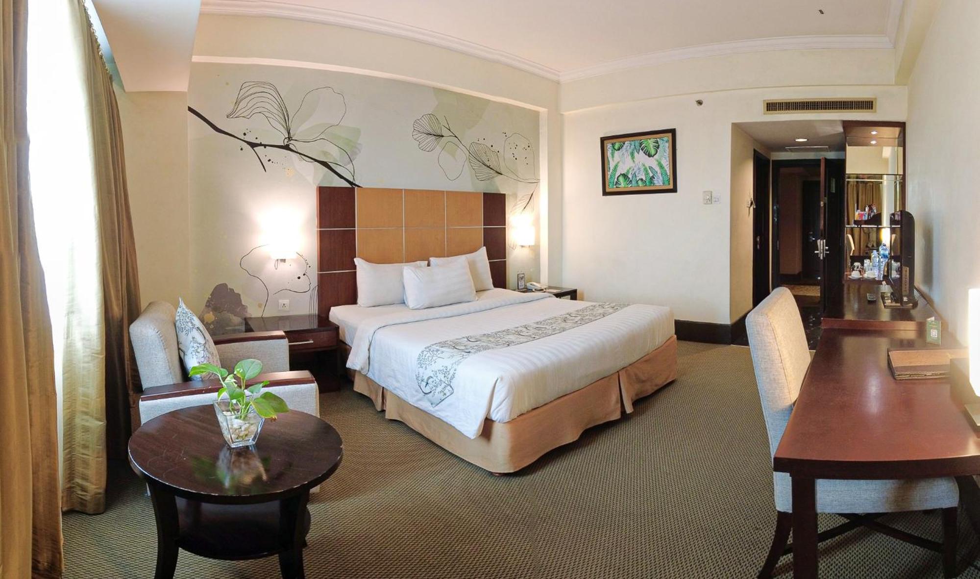 Emerald Garden International Hotel Medan Exterior foto